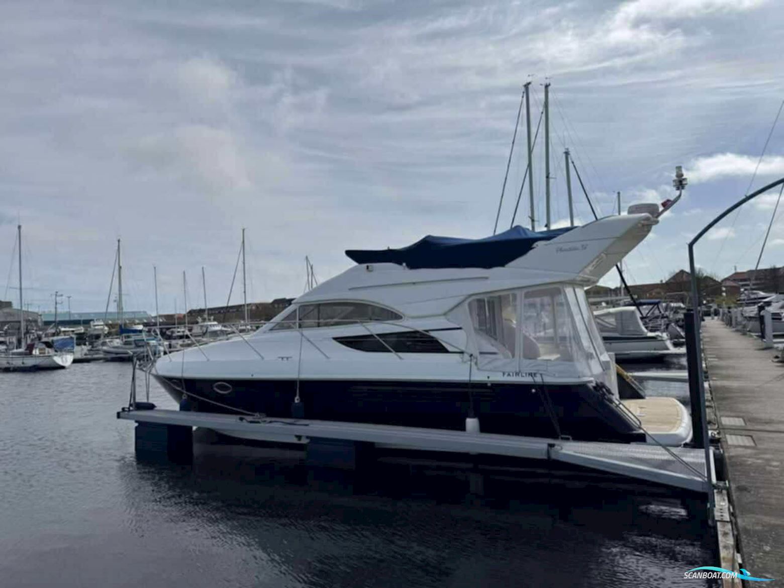 Fairline Phantom 38