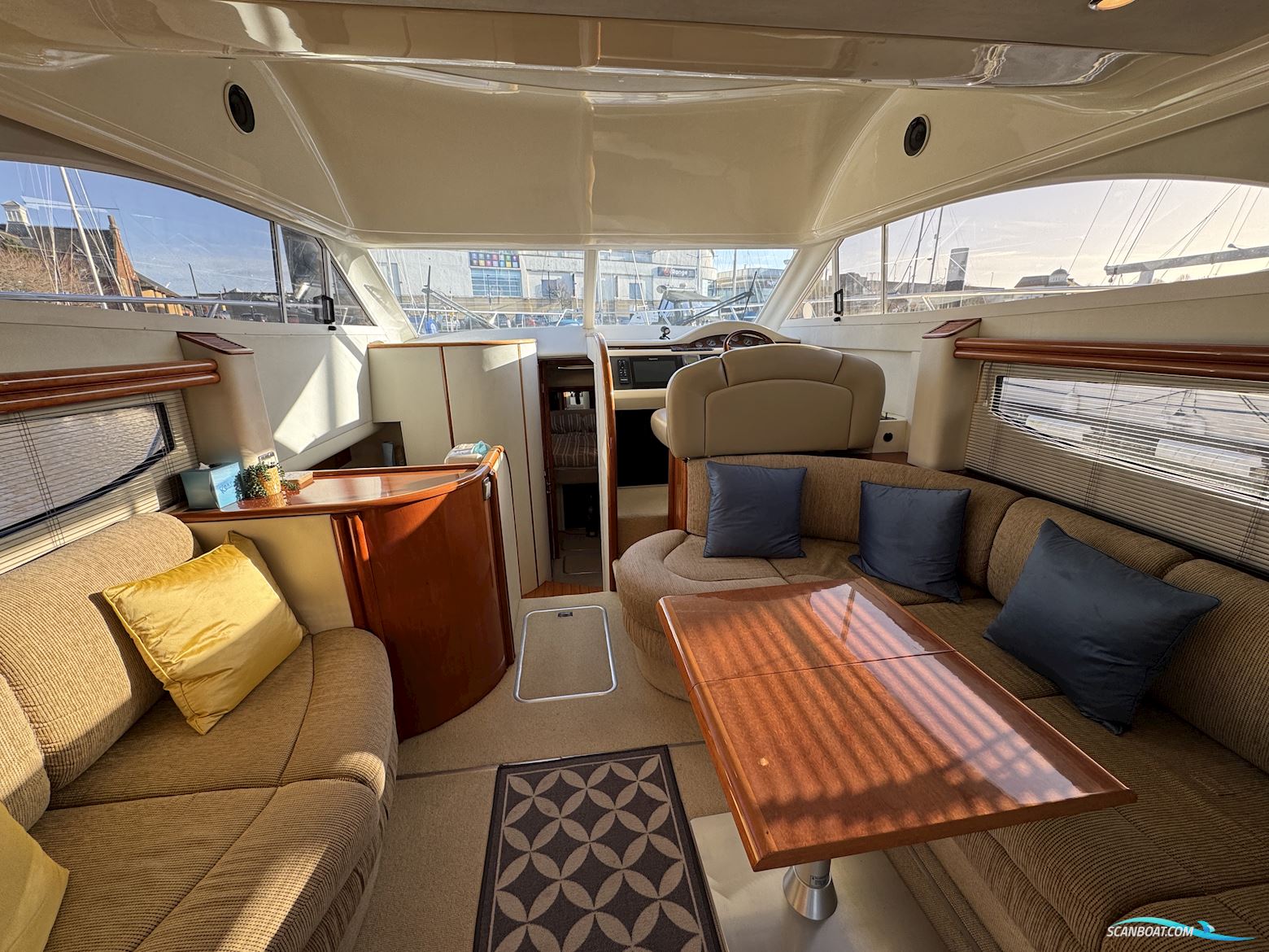 Fairline Phantom 38