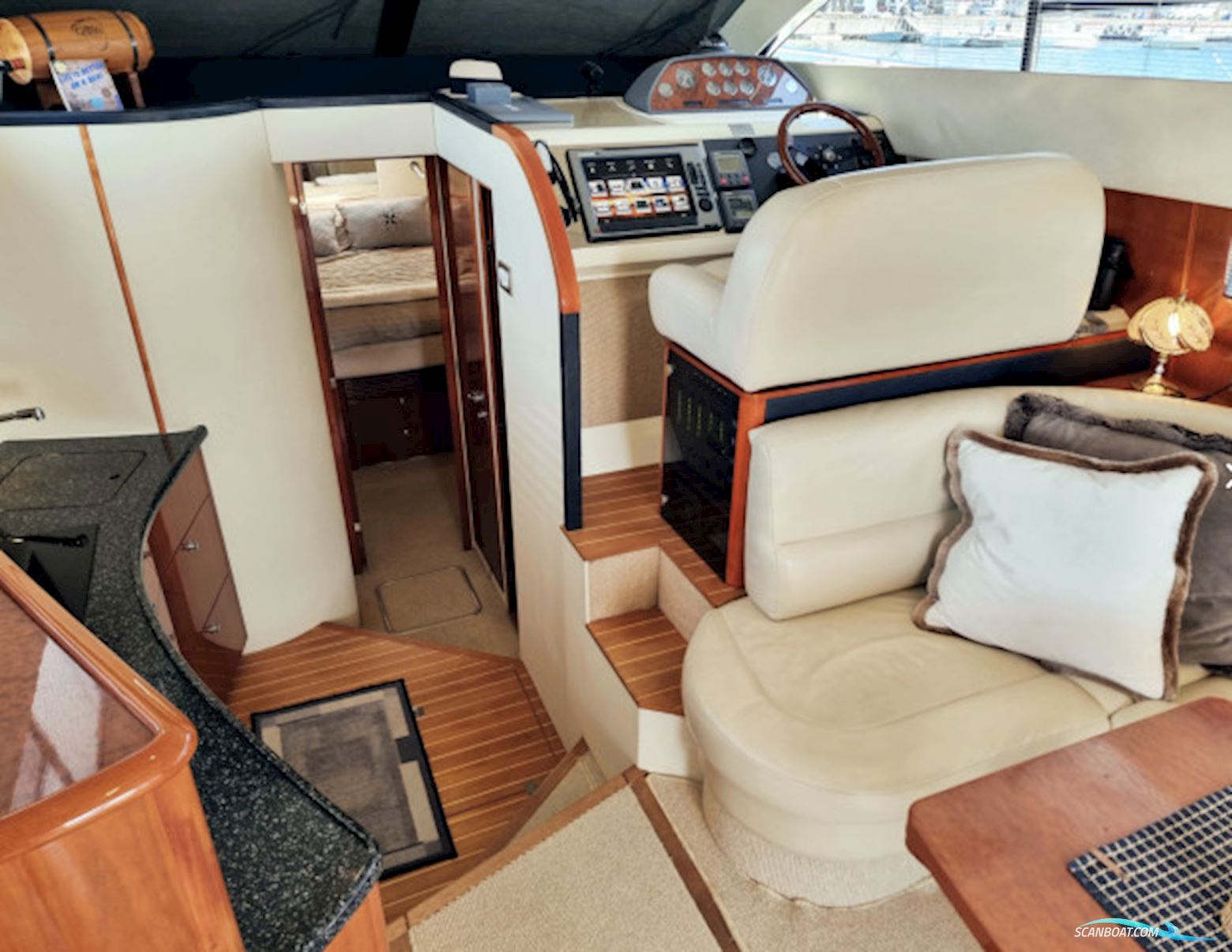 Fairline Phantom 40 Fly