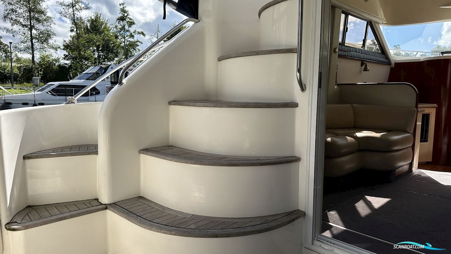 Fairline Phantom 40 Flybridge