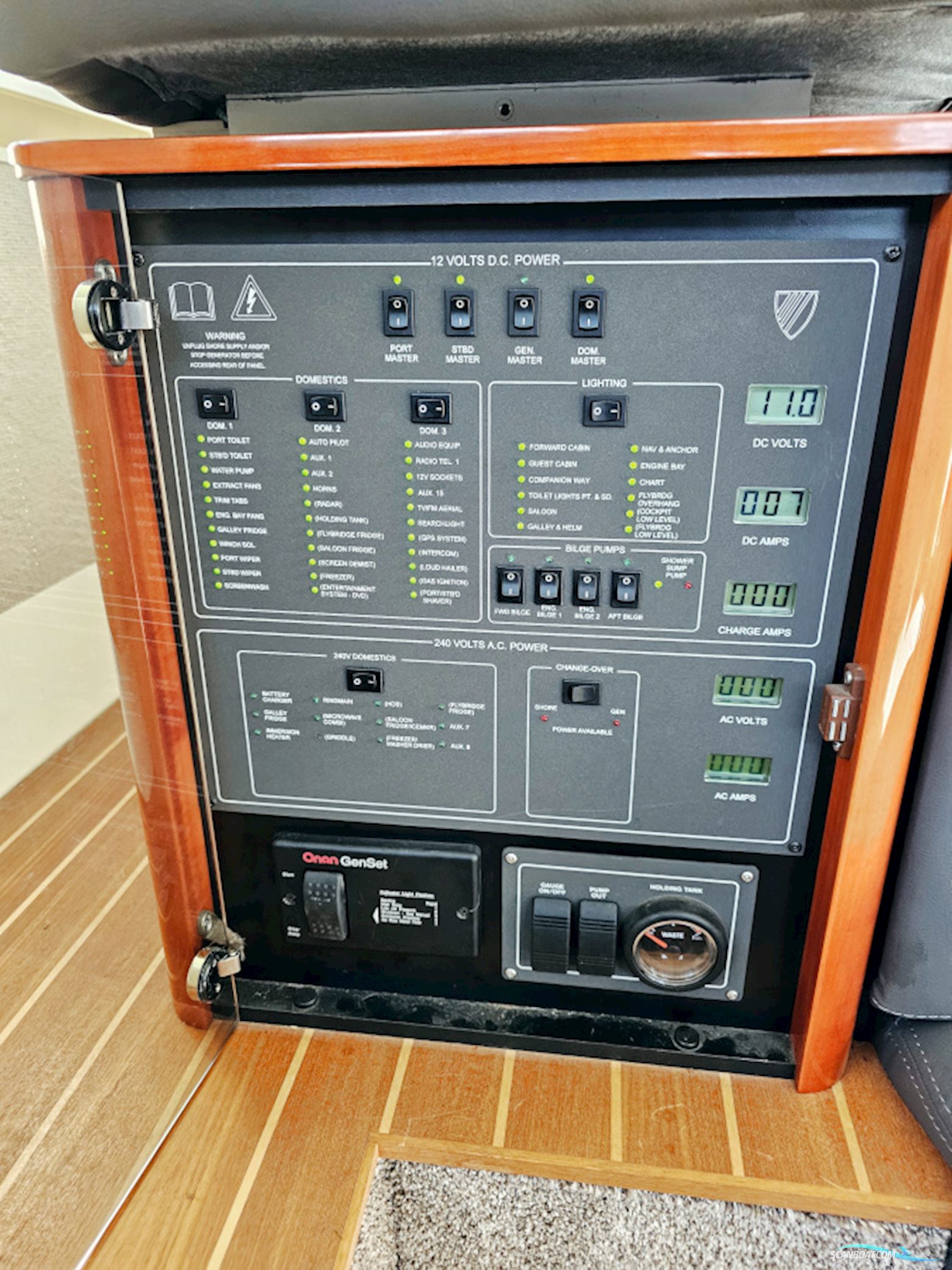 Fairline Phantom 40 Volvo Penta D6-370 EVC