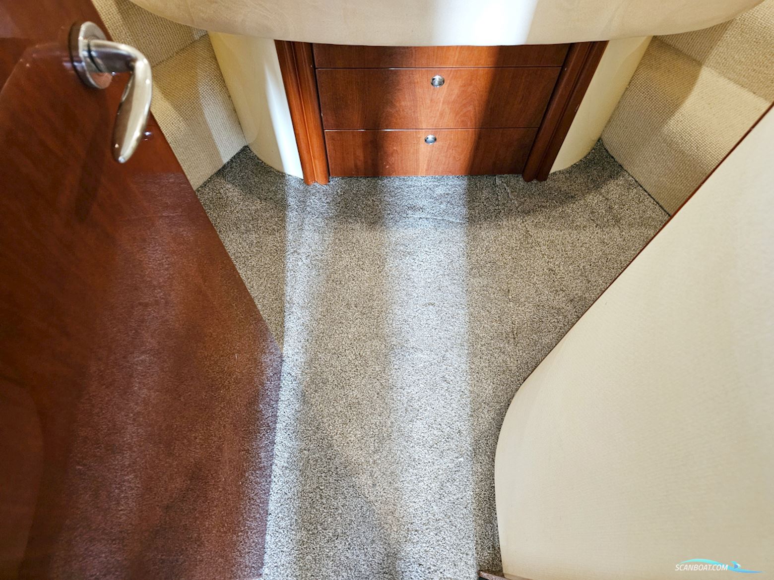 Fairline Phantom 40 Volvo Penta D6-370 EVC