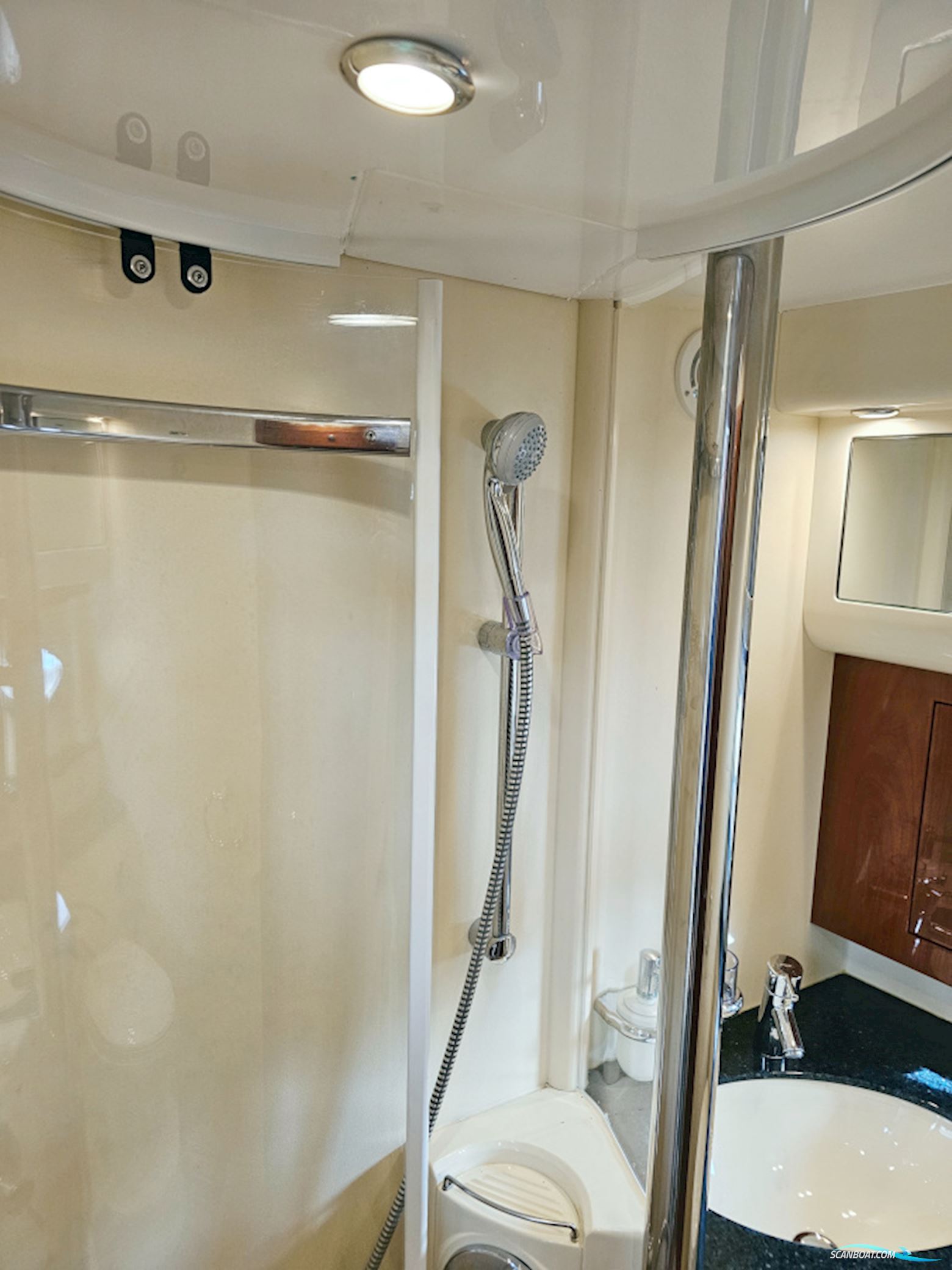 Fairline Phantom 40 Volvo Penta D6-370 EVC