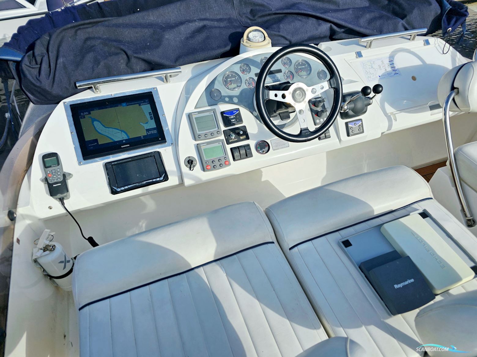 Fairline Phantom 40 Volvo Penta D6-370 Evc