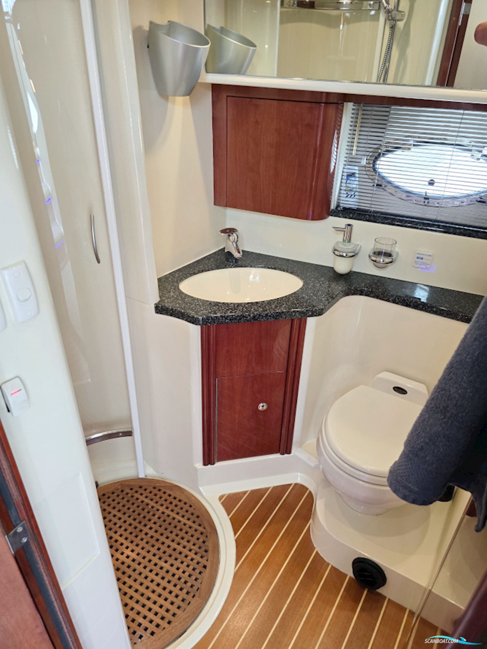 Fairline Phantom 43 Volvo Penta Tamd 74P-A
