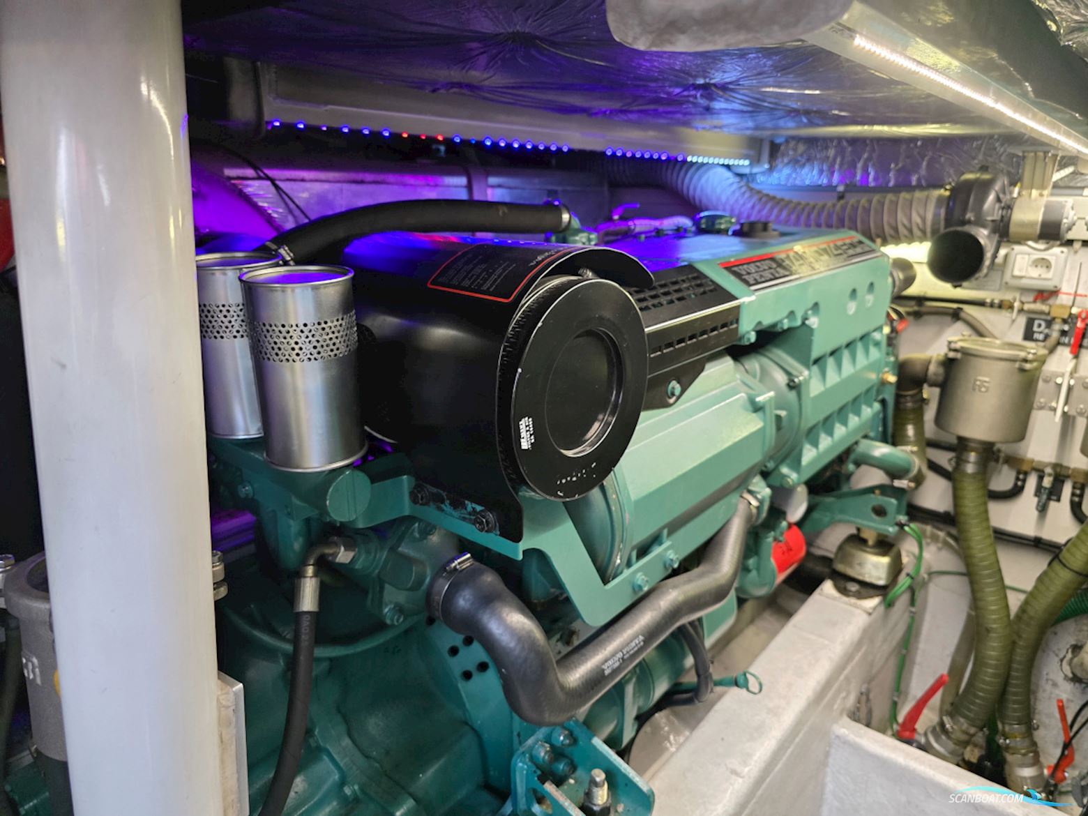 Fairline Phantom 43 Volvo Penta Tamd 74P-A