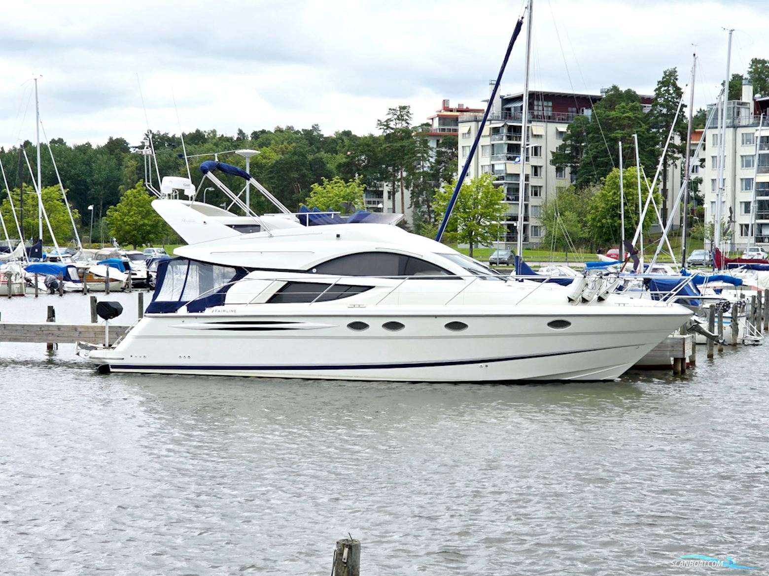 Fairline Phantom 43 Volvo Penta Tamd 74P-A Motorboat 2002, with Volvo Penta Tamd 74P-A engine, Sweden