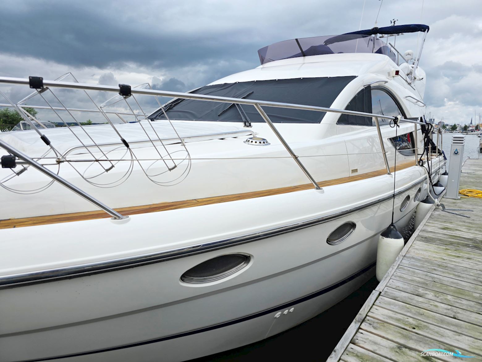 Fairline Phantom 43 Volvo Penta Tamd 74P-A