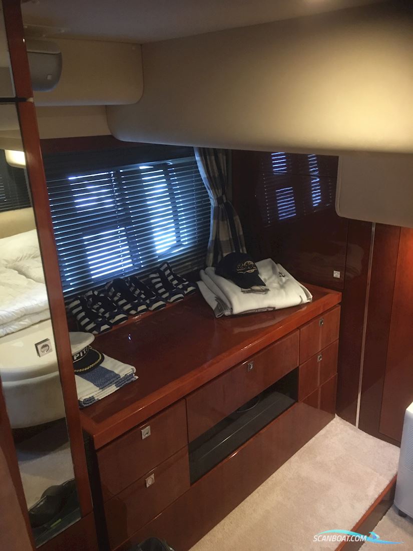 Fairline Phantom 48