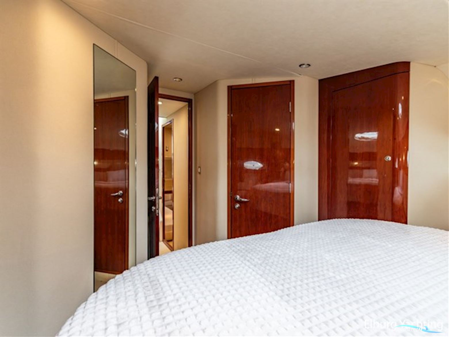 Fairline Phantom 50 - Flybridge 