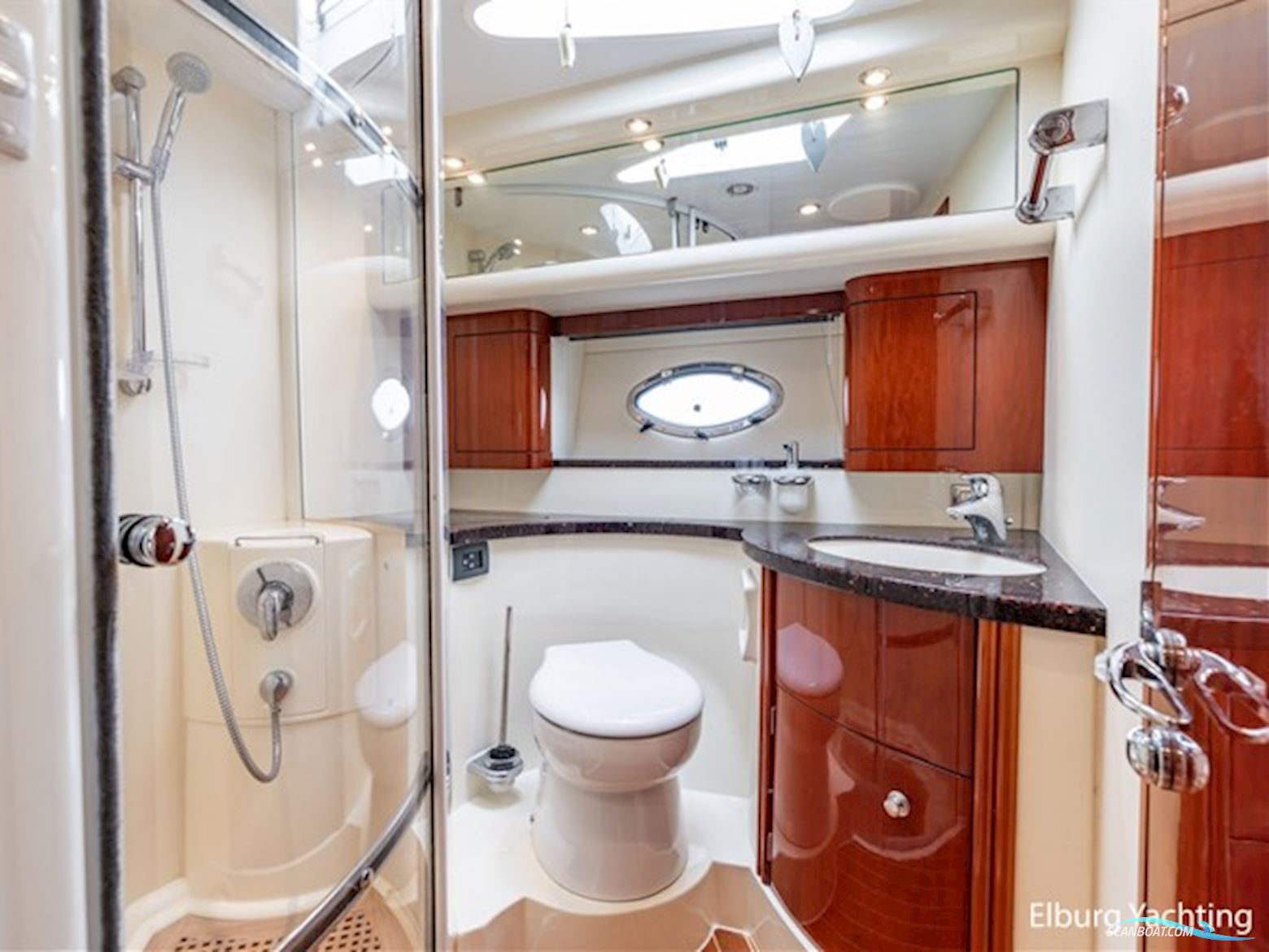 Fairline Phantom 50 - Flybridge 