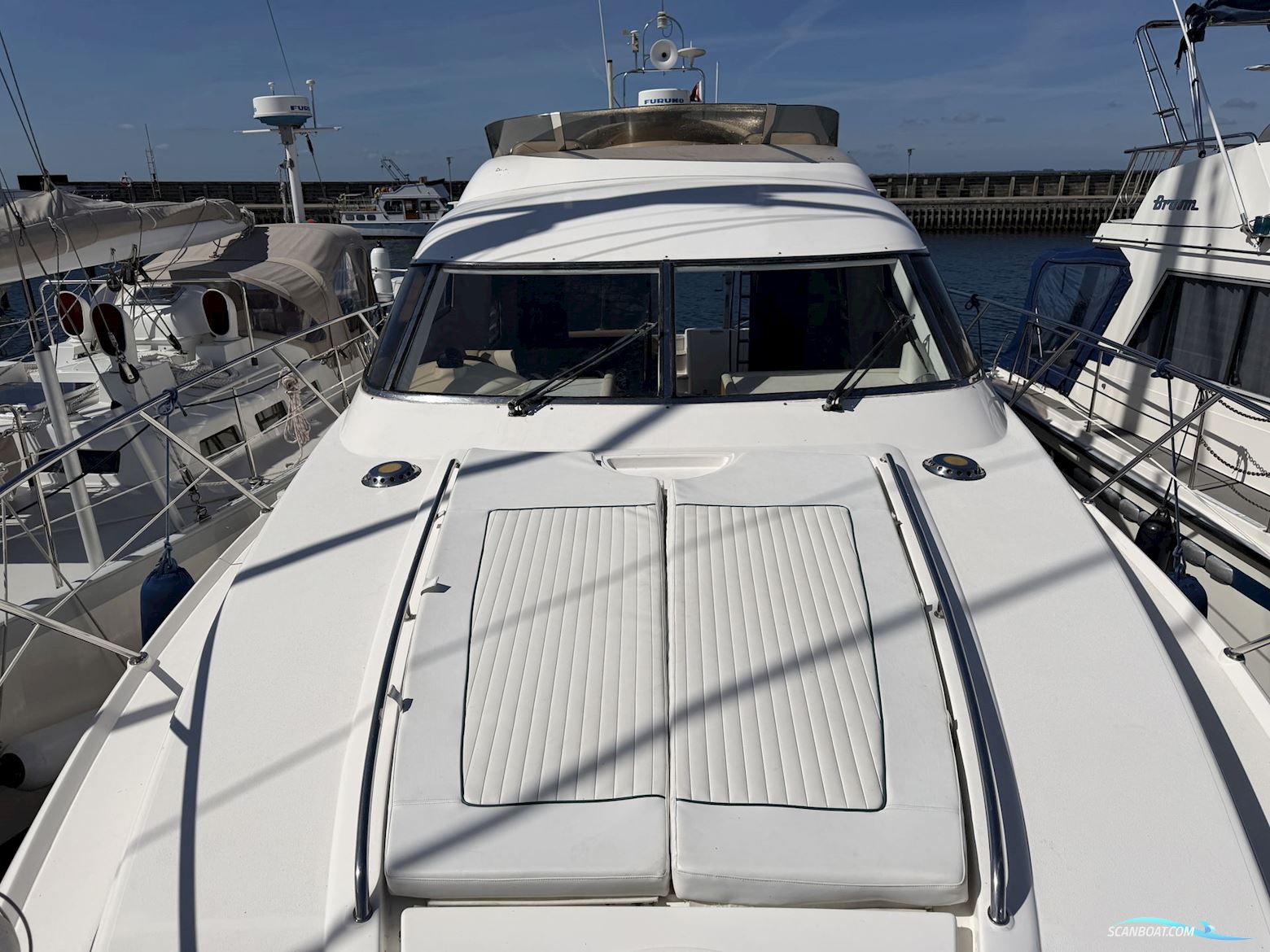 Fairline Squadron 43