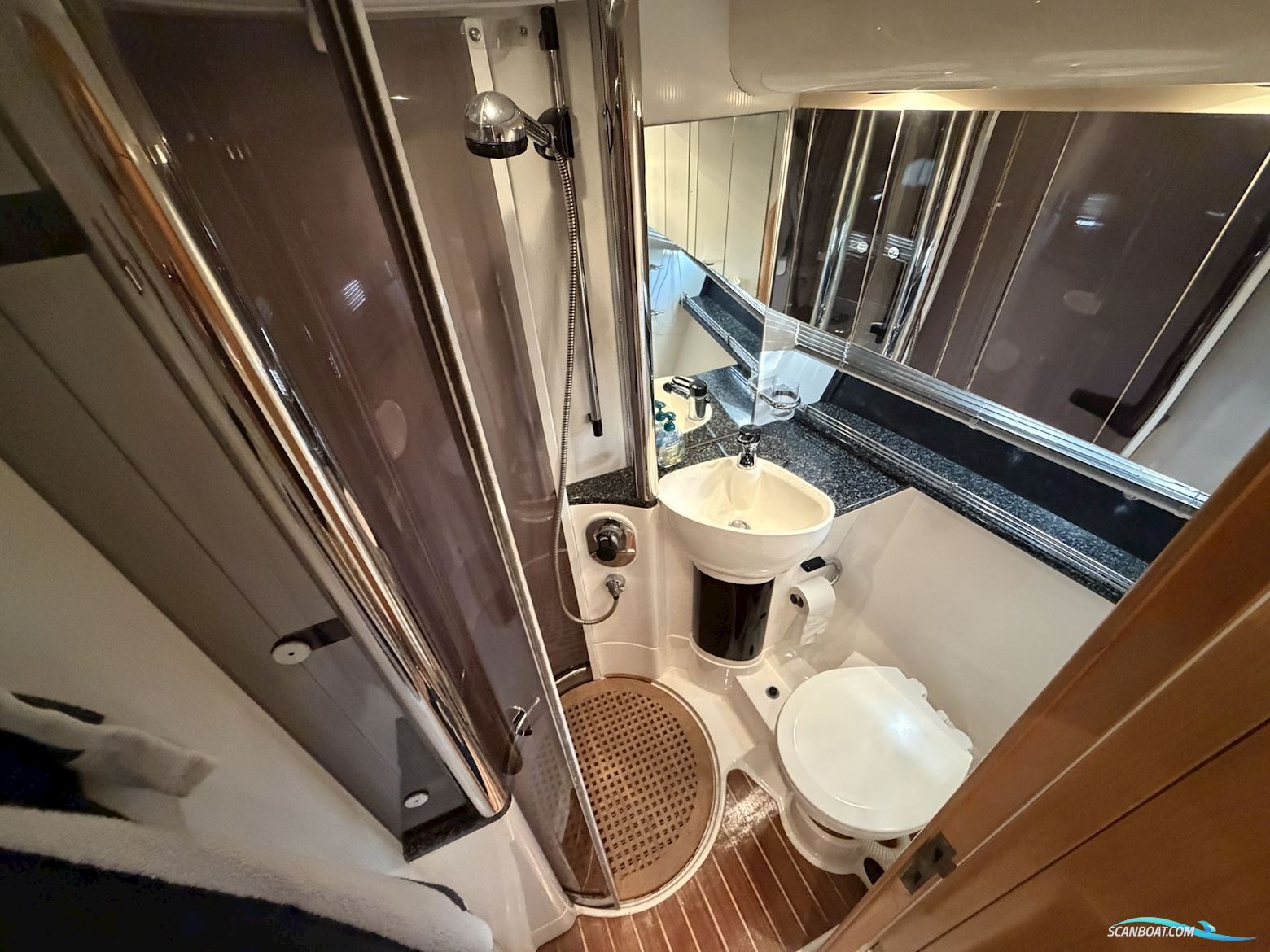 Fairline Squadron 43