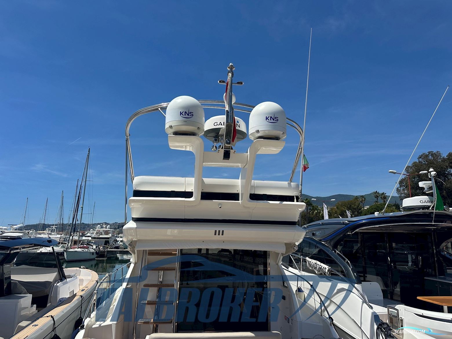 Fairline Squadron 48