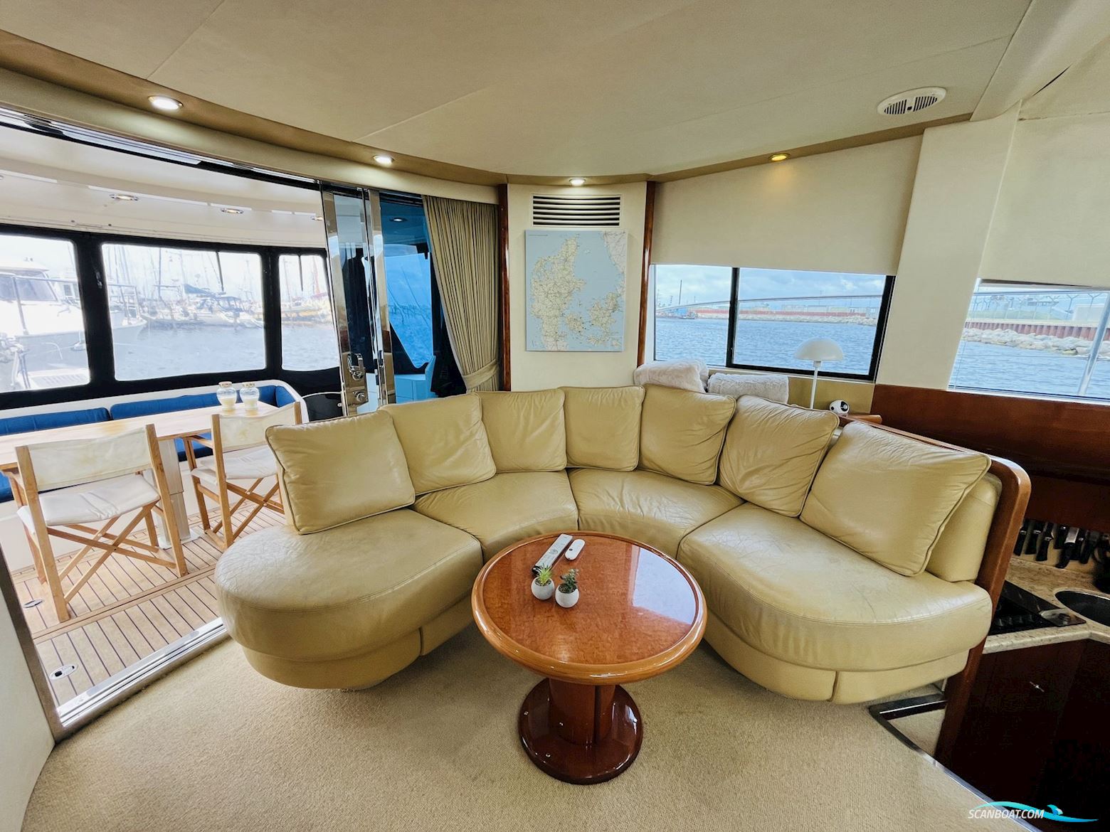 Fairline Squadron 52