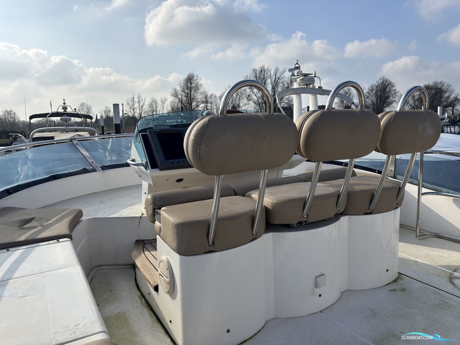 Fairline Squadron 52