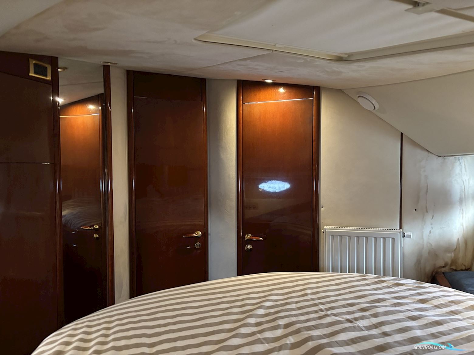 Fairline Squadron 52