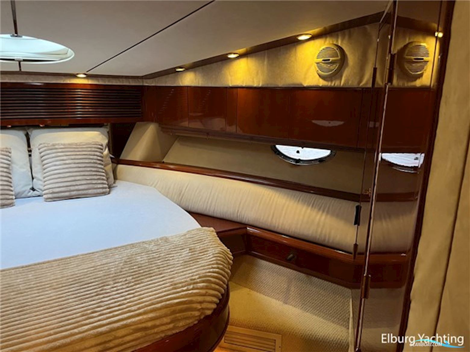 Fairline Squadron 55 