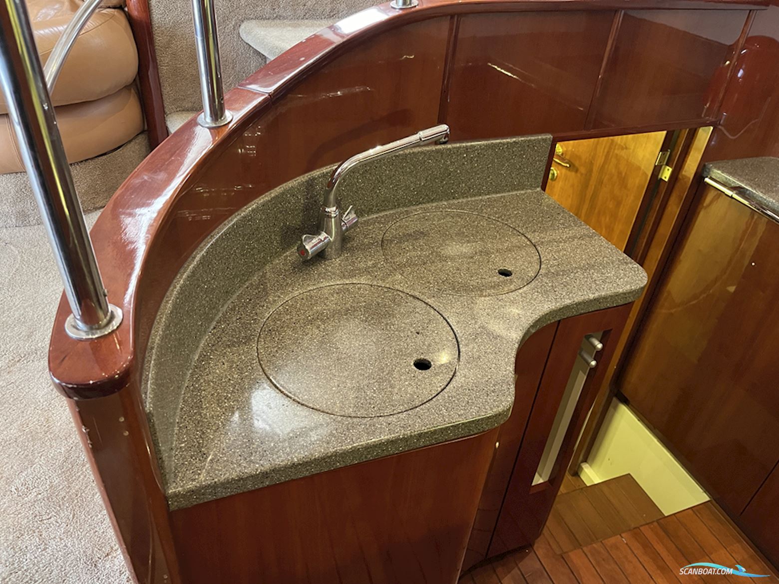 Fairline Squadron 55