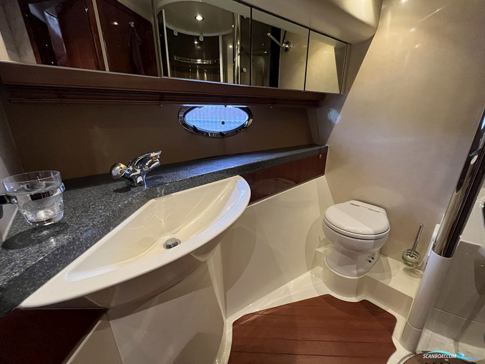 Fairline Squadron 55