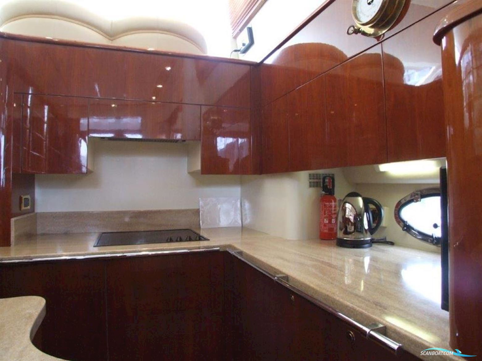 Fairline Squadron 55