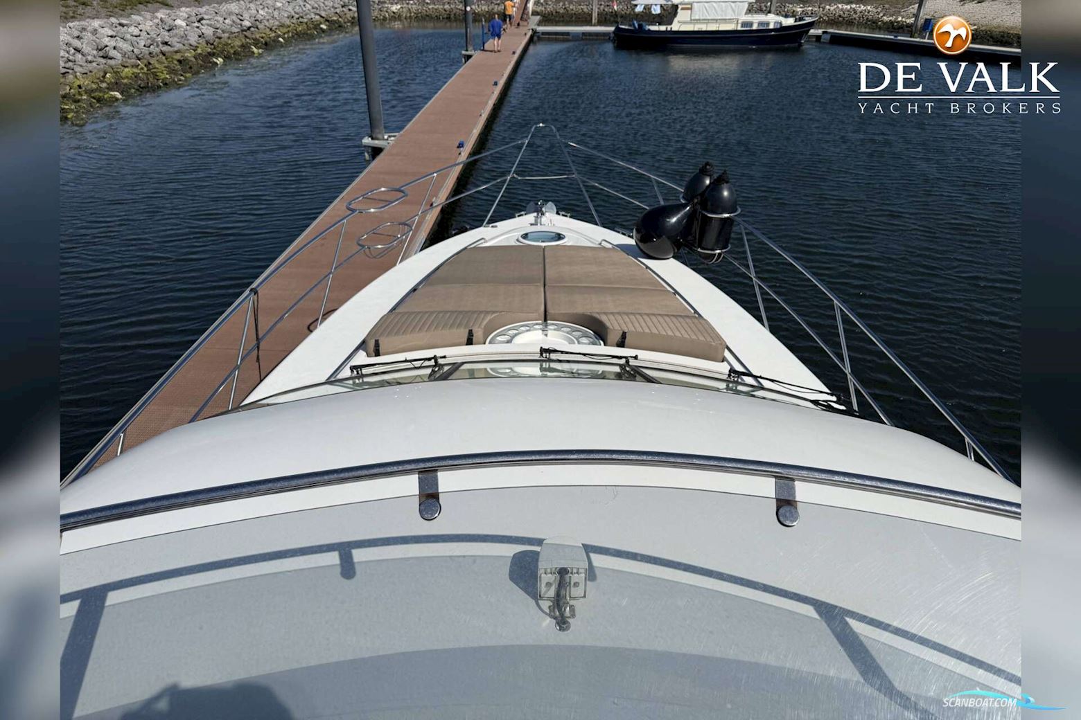 Fairline Squadron 55