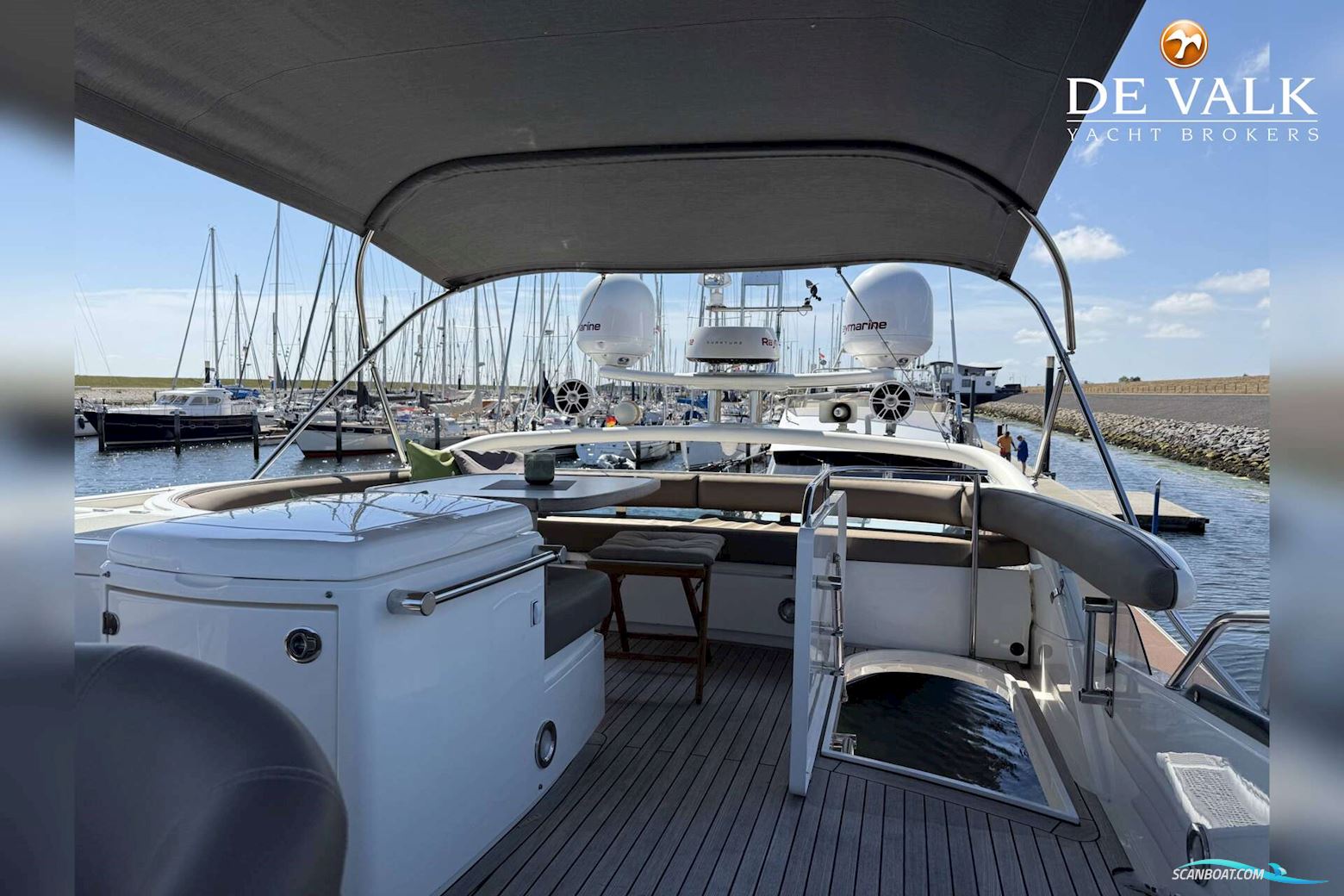 Fairline Squadron 55