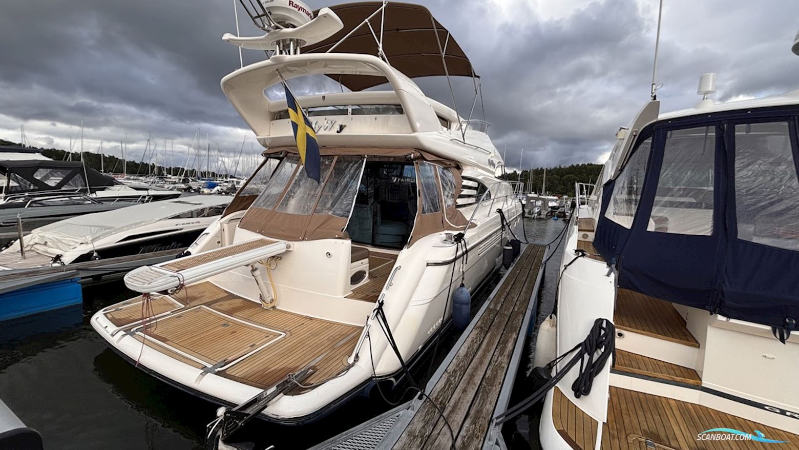 Fairline Squadron 55
