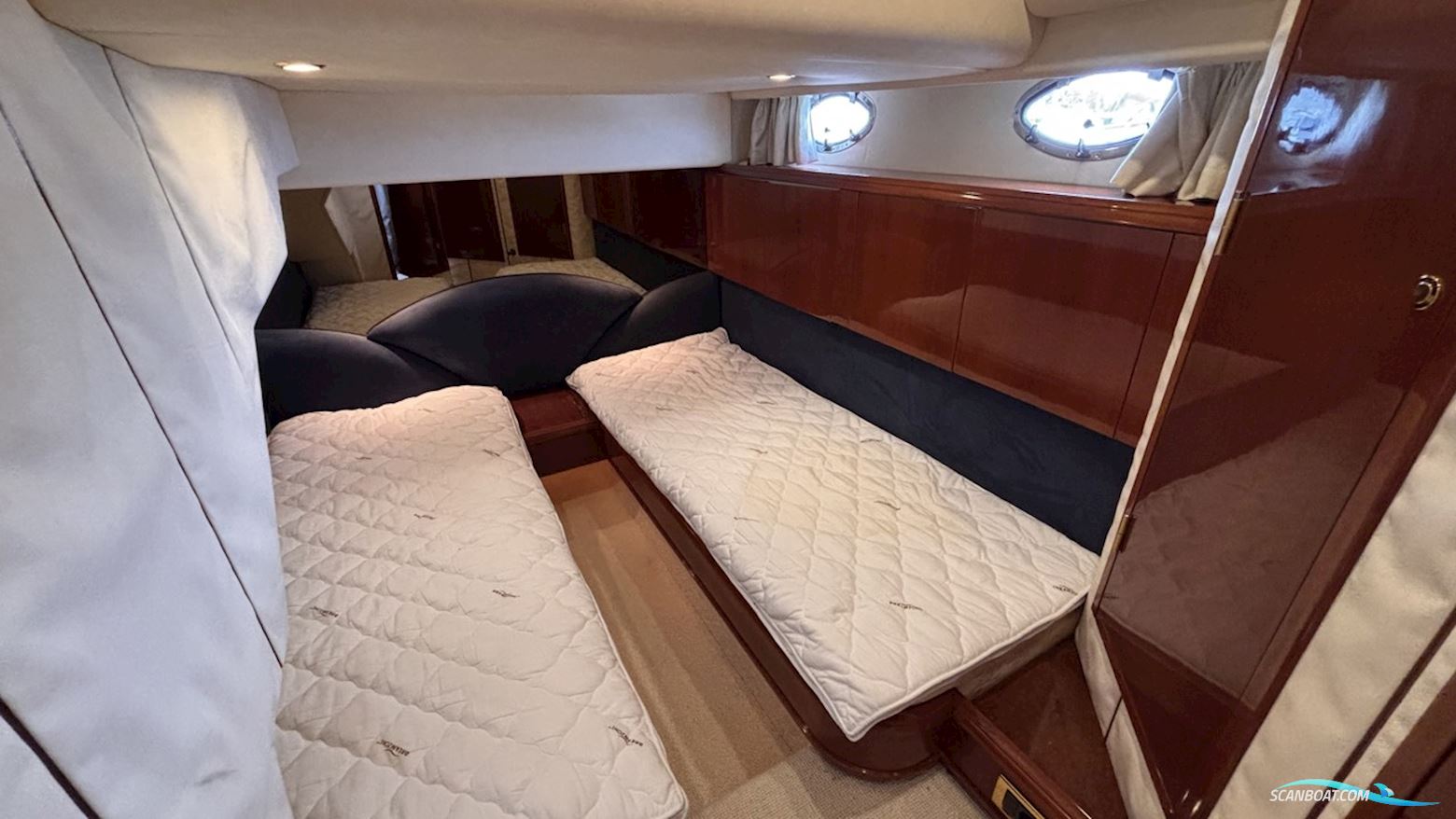 Fairline Squadron 55