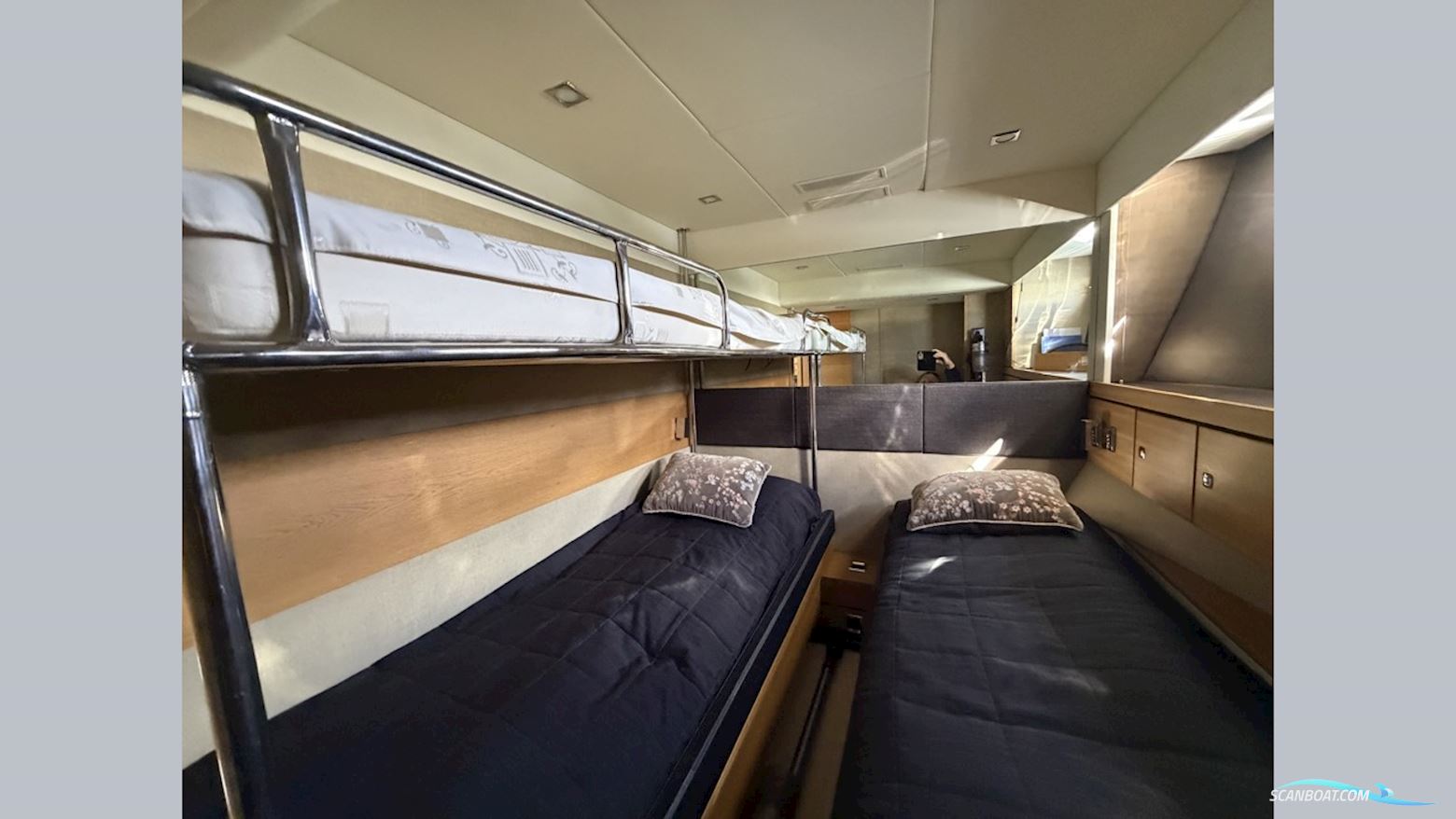 Fairline Squadron 55