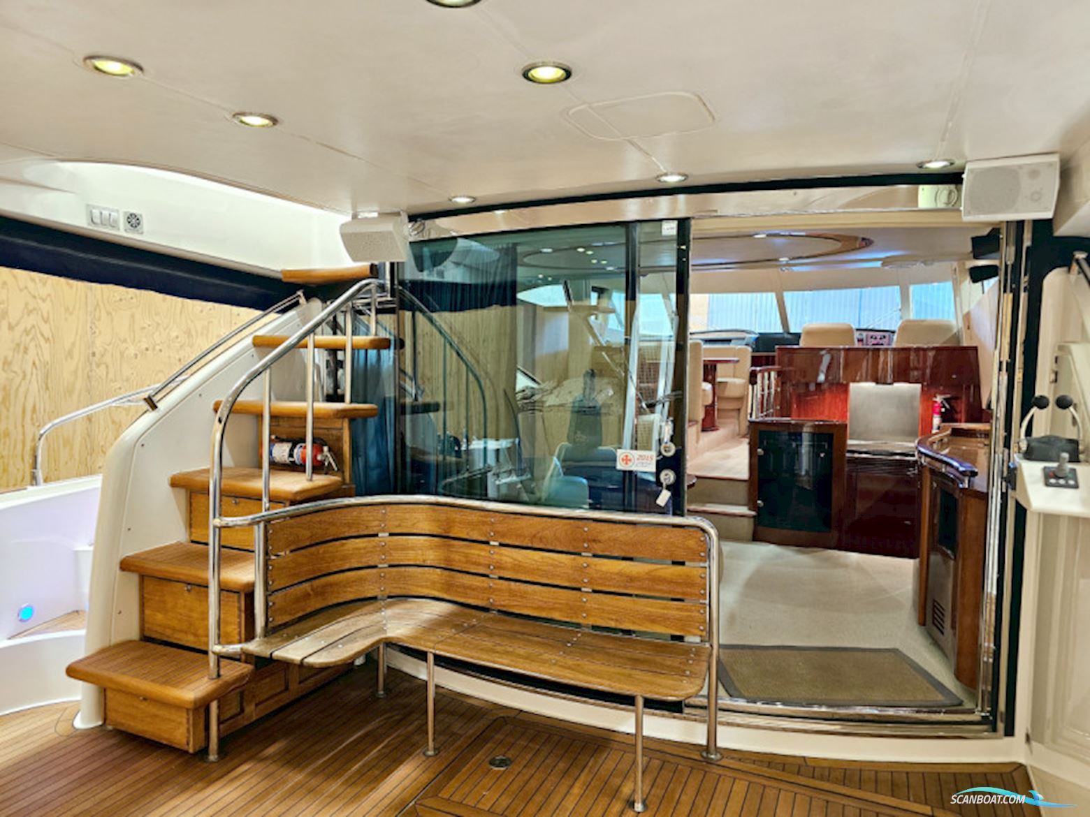 Fairline Squadron 58 Fly