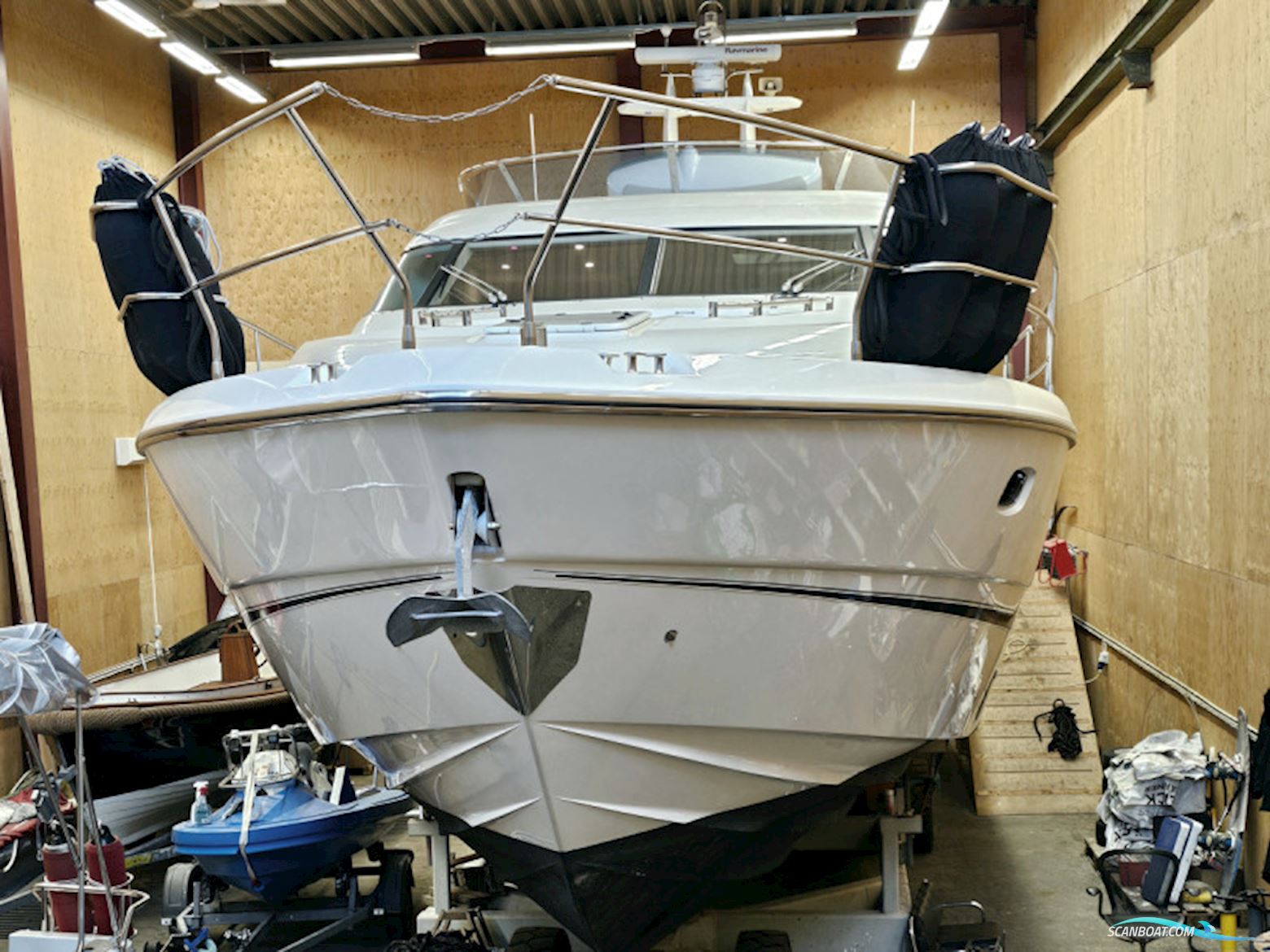 Fairline Squadron 58 Fly