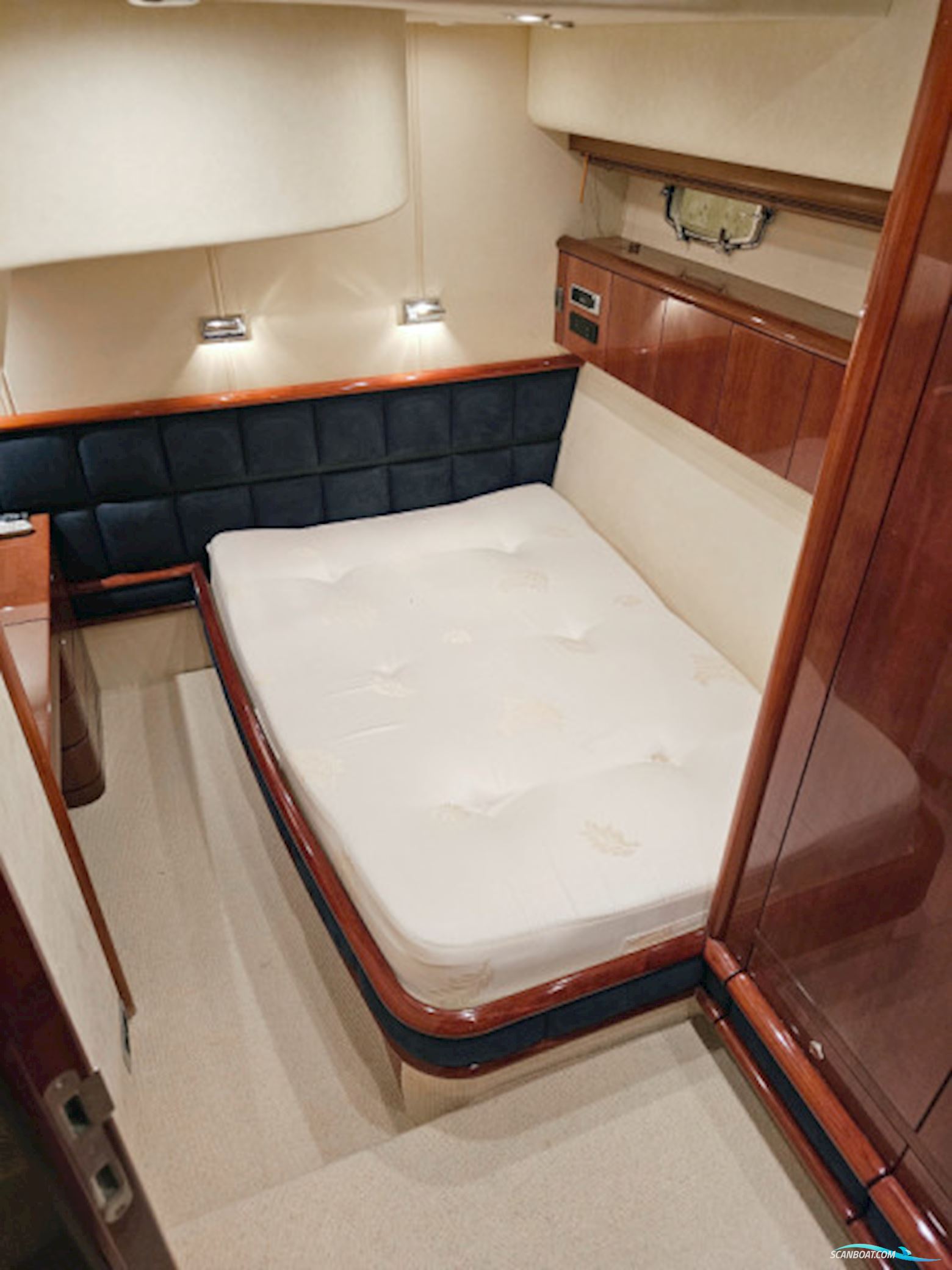 Fairline Squadron 58 Fly