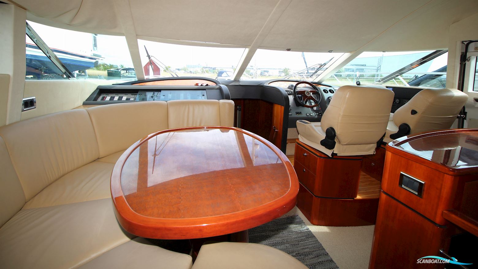 Fairline Squadron 58