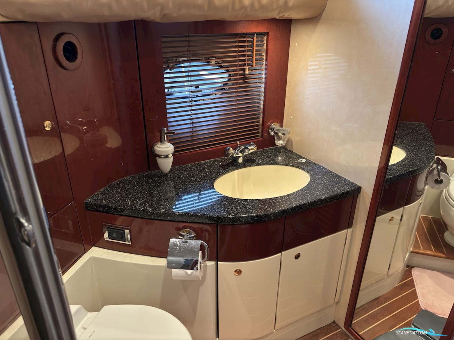 Fairline Squadron 58