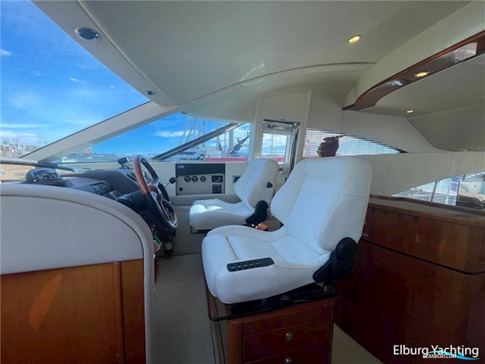 Fairline Squadron 58