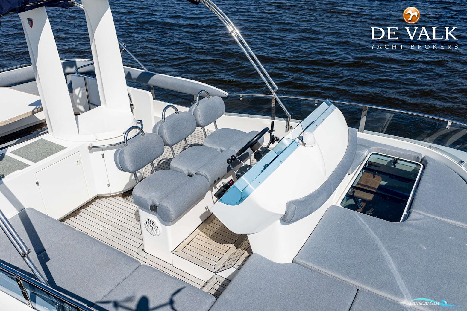Fairline Squadron 58