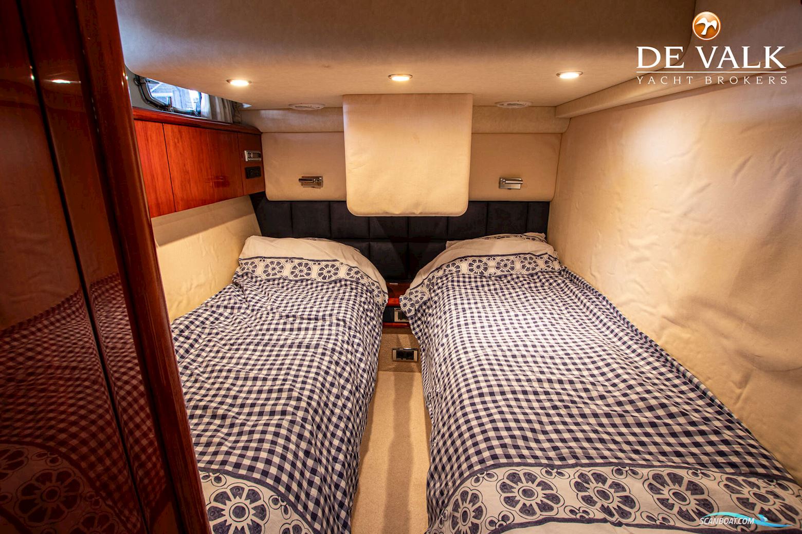 Fairline Squadron 58