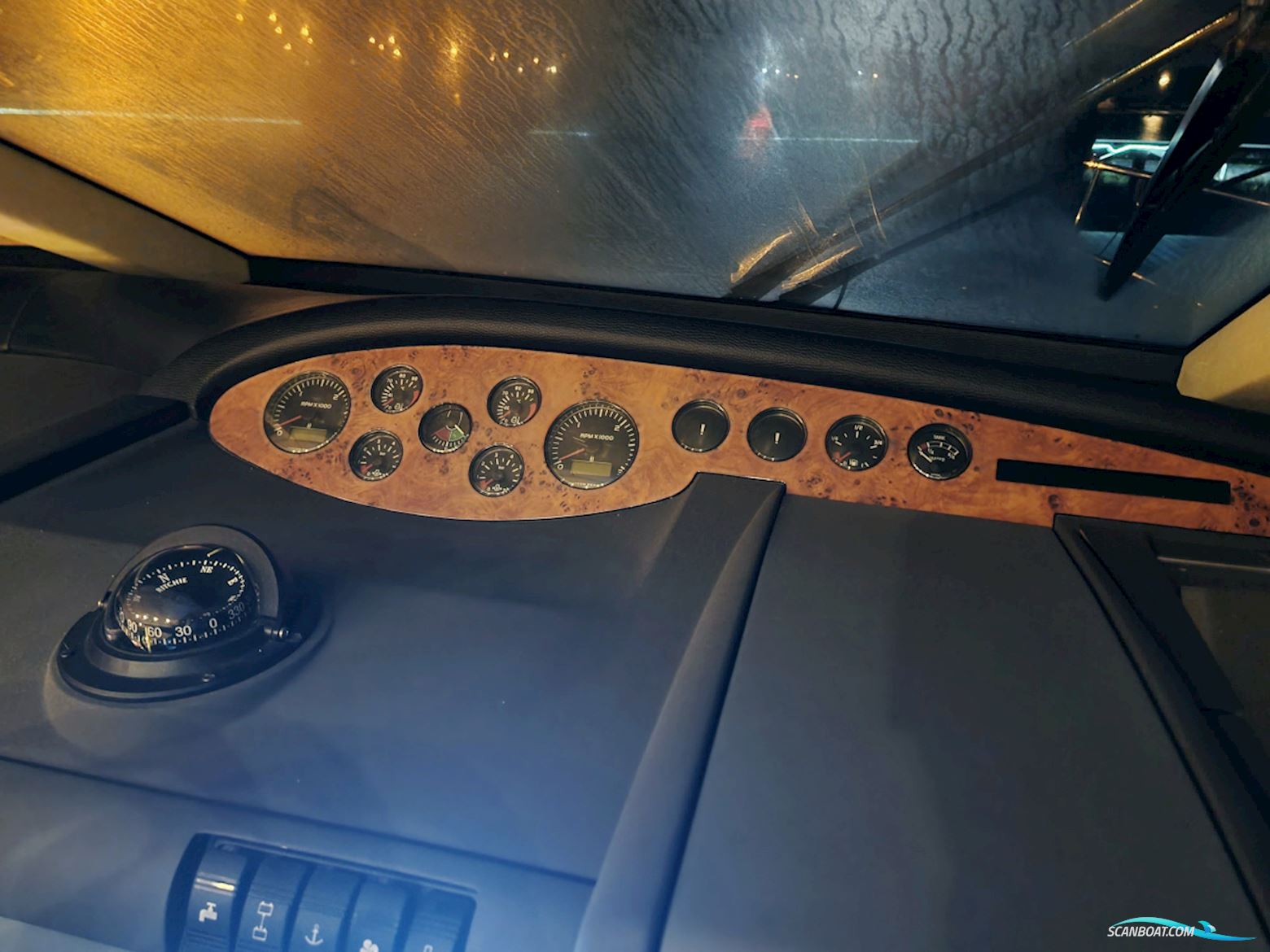 Fairline Squadron 58 Volvo Penta D12-715 EVC