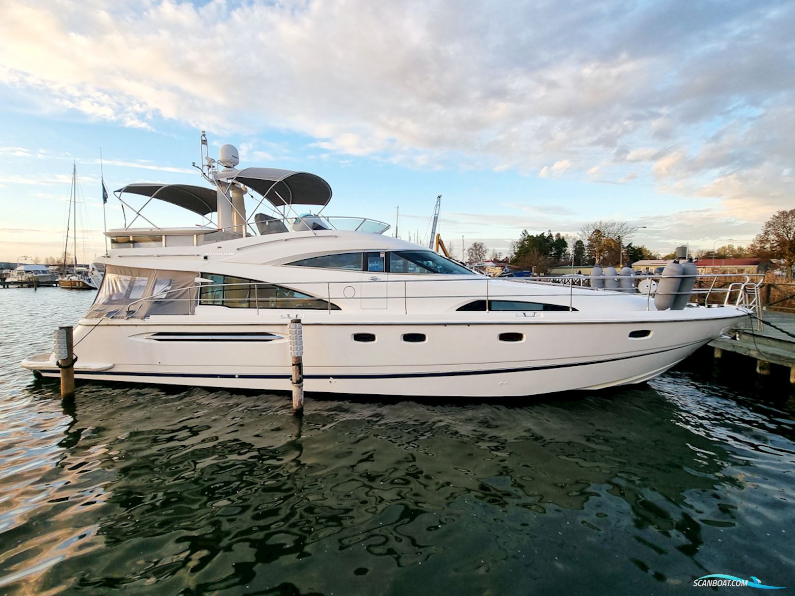 Fairline Squadron 58 Volvo Penta D12-715 Evc