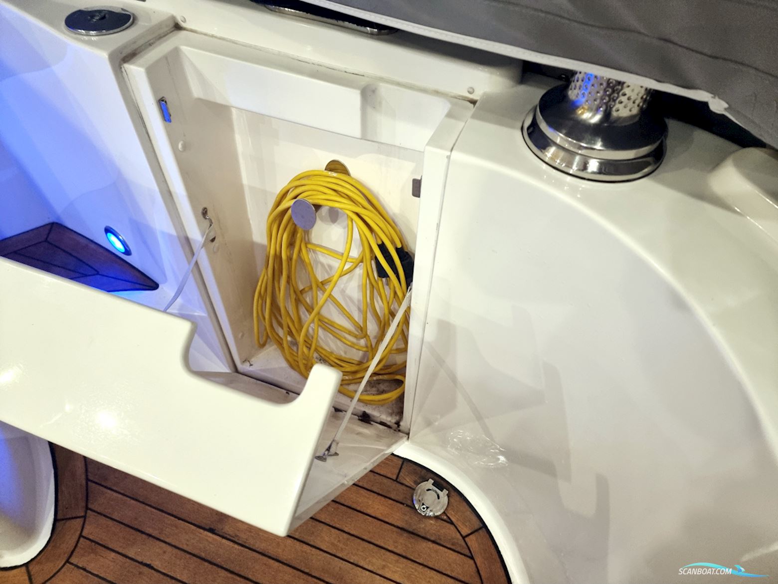 Fairline Squadron 58 Volvo Penta D12-715 Evc