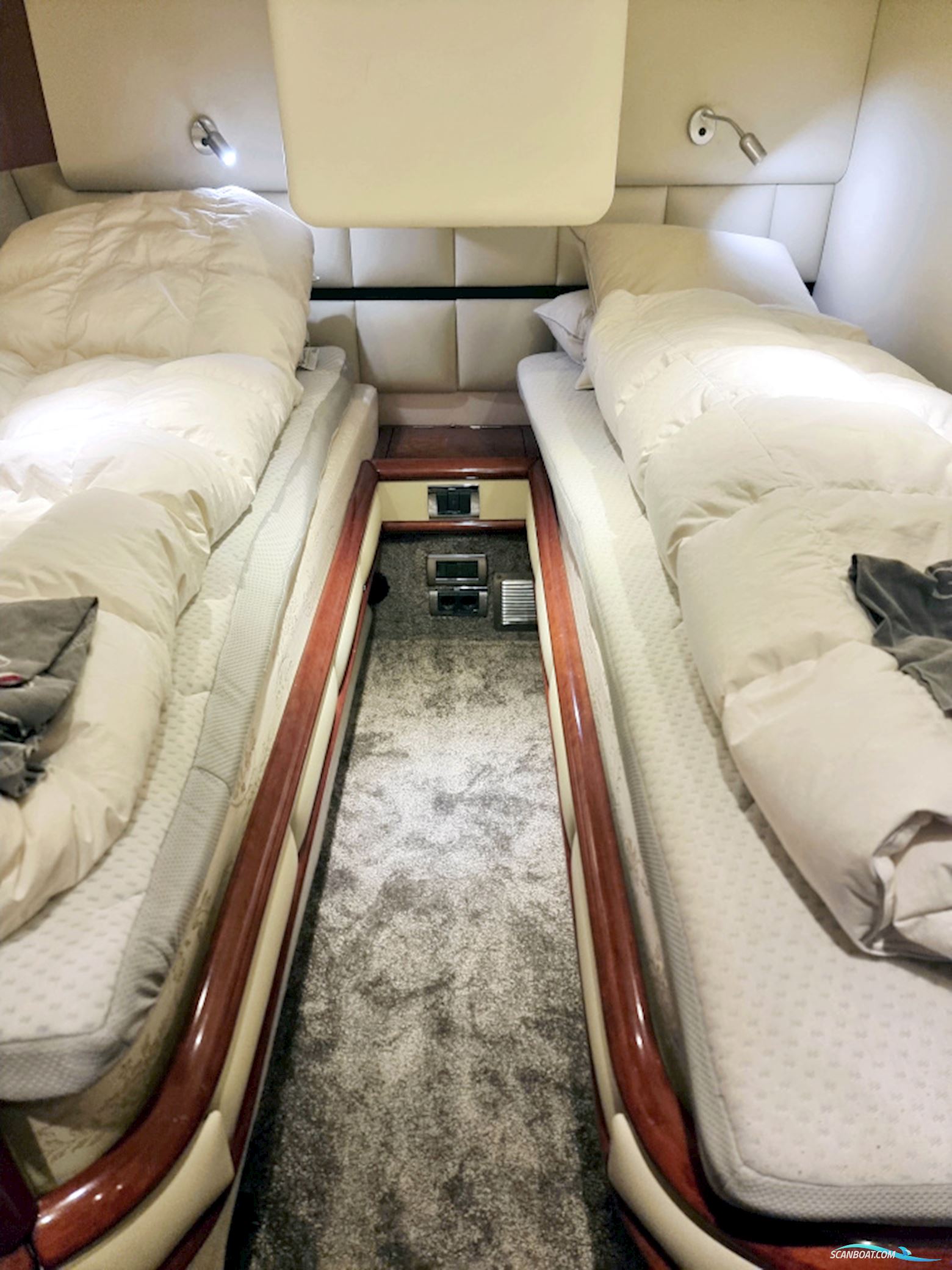 Fairline Squadron 58 Volvo Penta D12-715 Evc