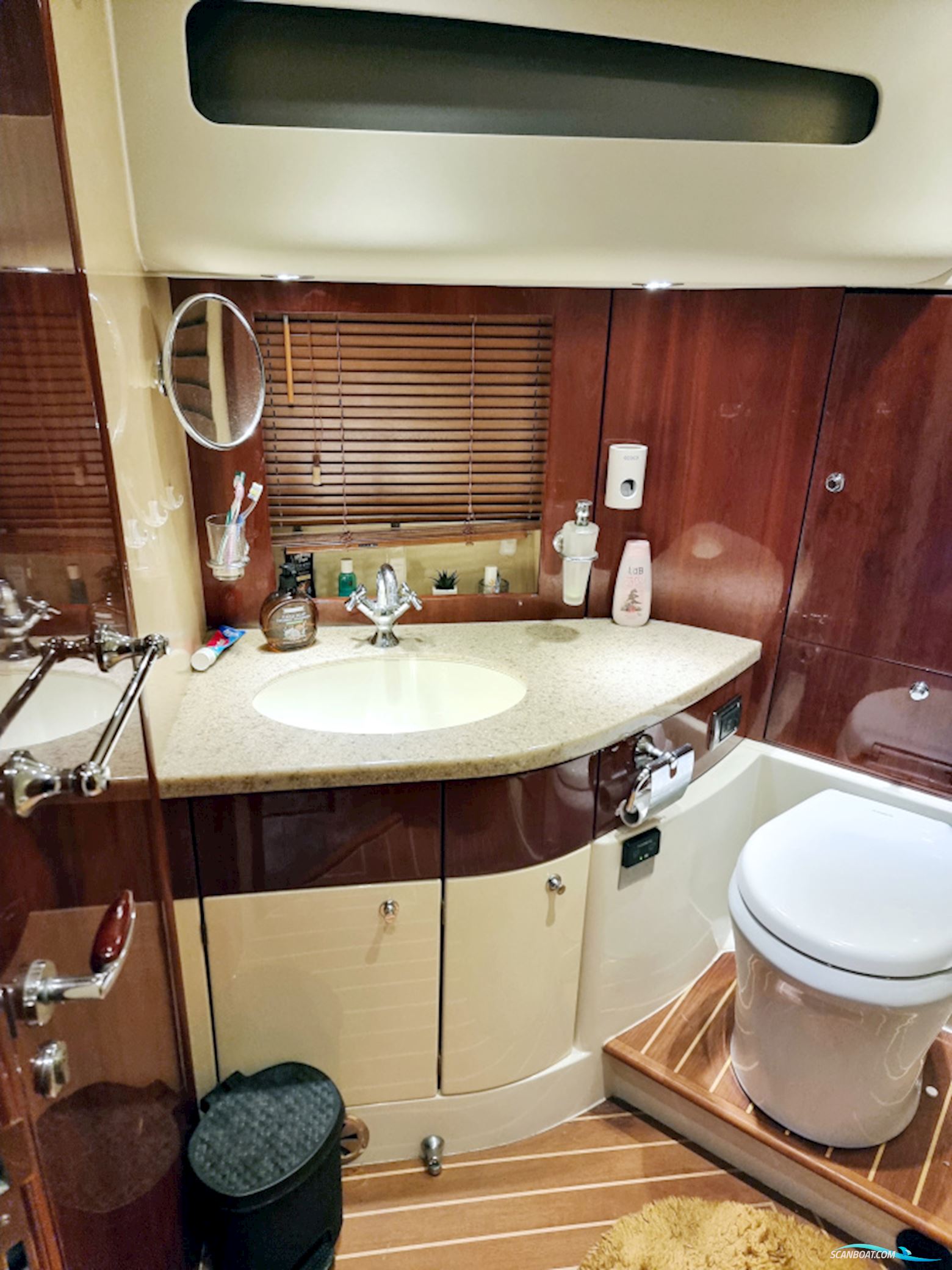 Fairline Squadron 58 Volvo Penta D12-715 Evc