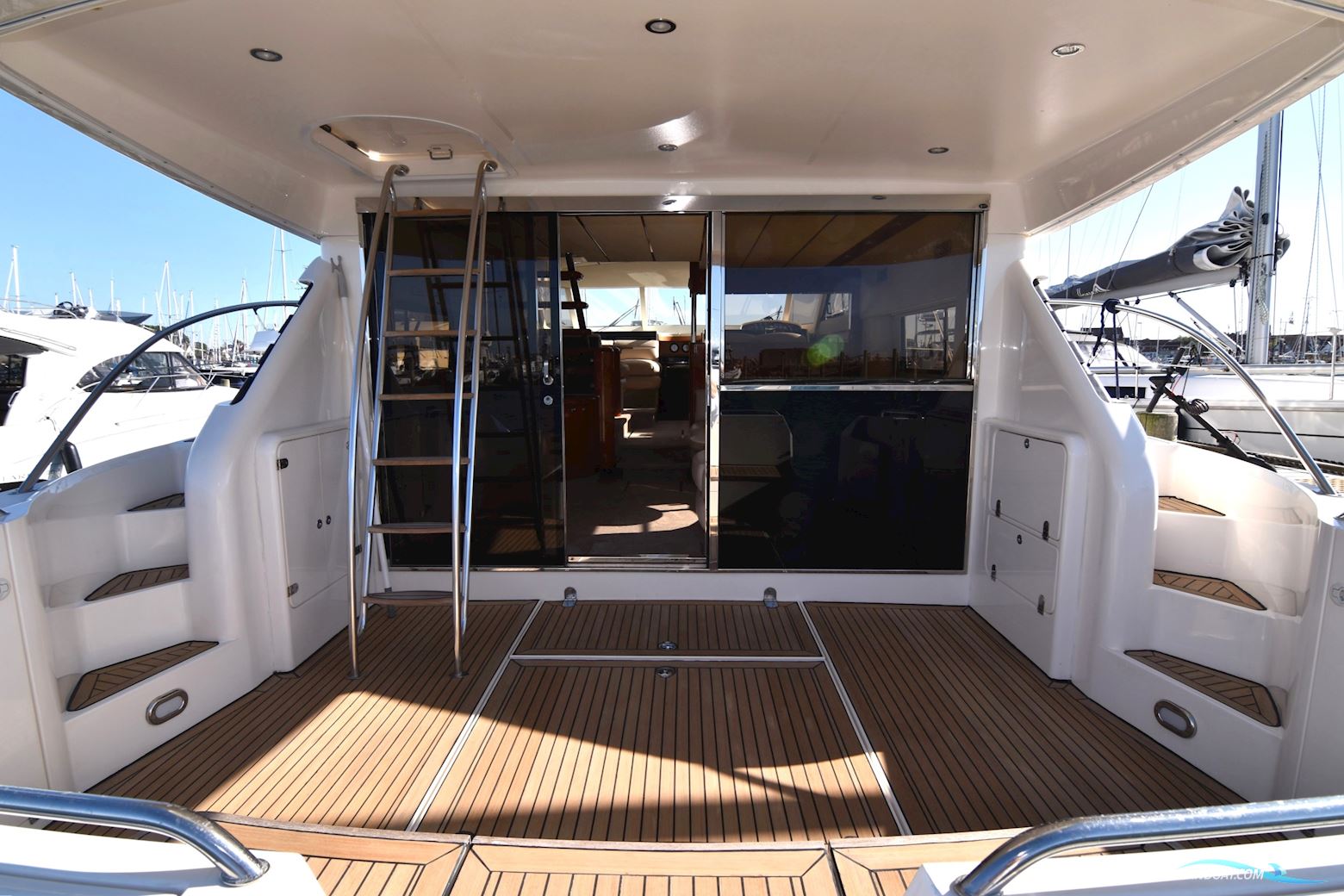 Fairline Squadron 59