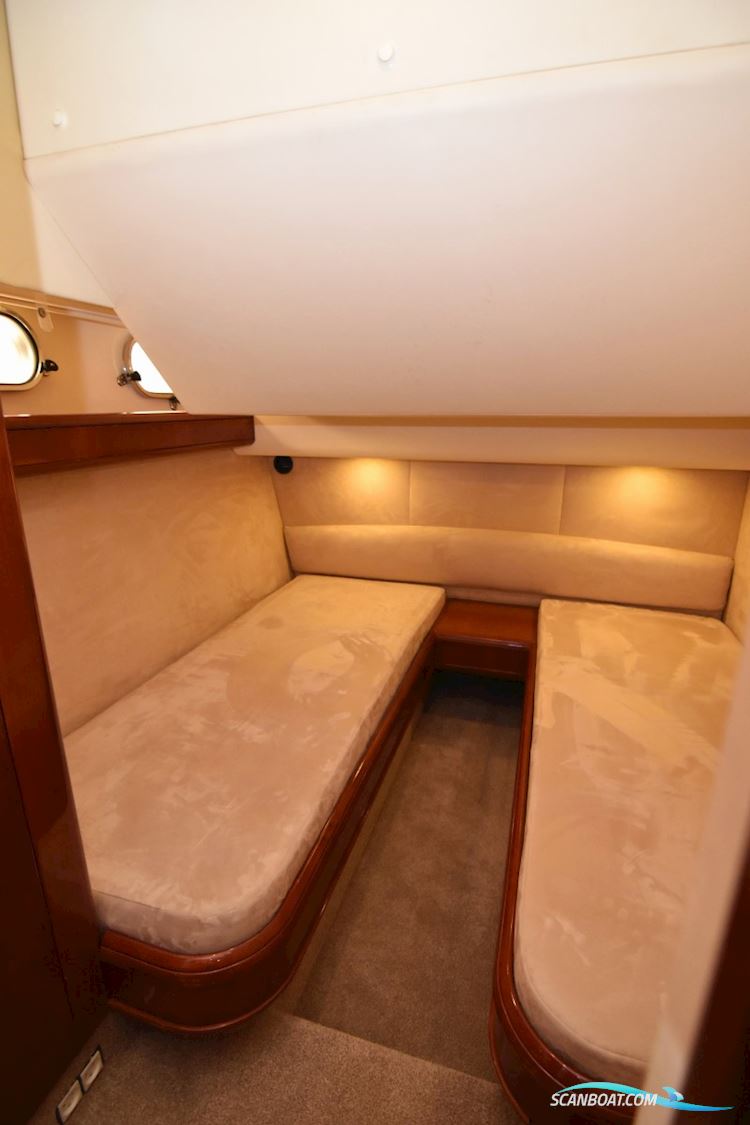 Fairline Squadron 59