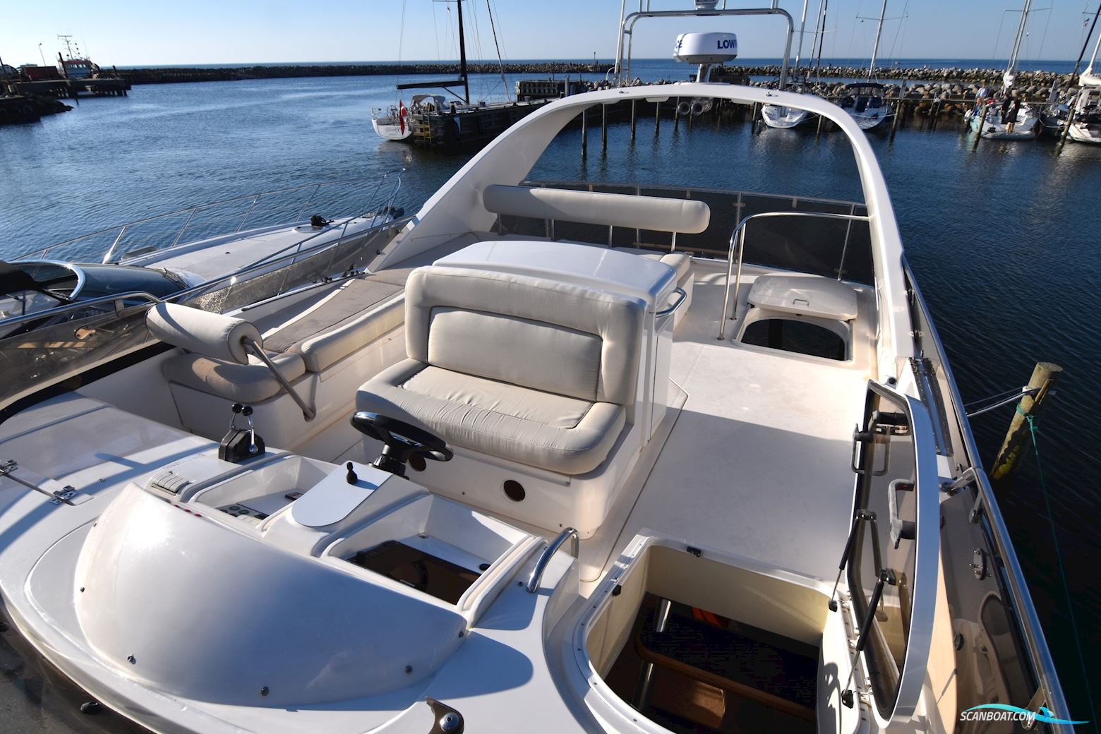 Fairline Squadron 59
