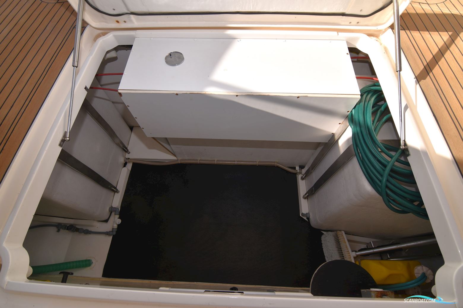 Fairline Squadron 59