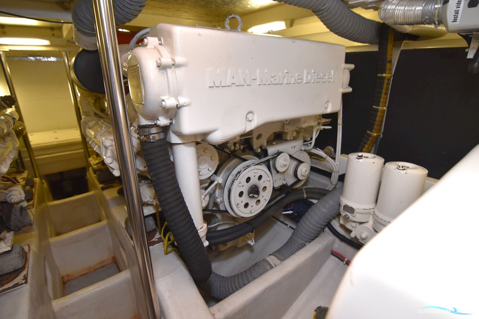 Fairline Squadron 59