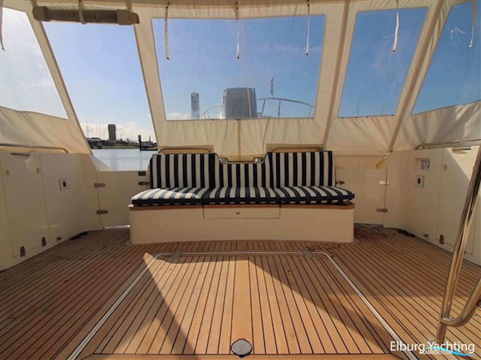 Fairline Squadron 59