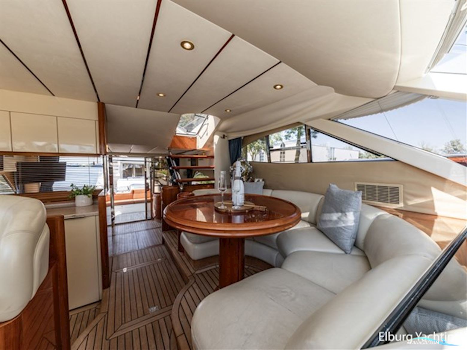 Fairline Squadron 59